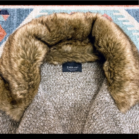 Women’s Zara Knit Coat/Cardigan, Fur Collar Sz M - Picture 2 of 5